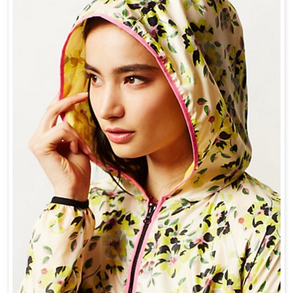 Essentiel Antwerp Azalee Windbreaker - Picture 3 of 7